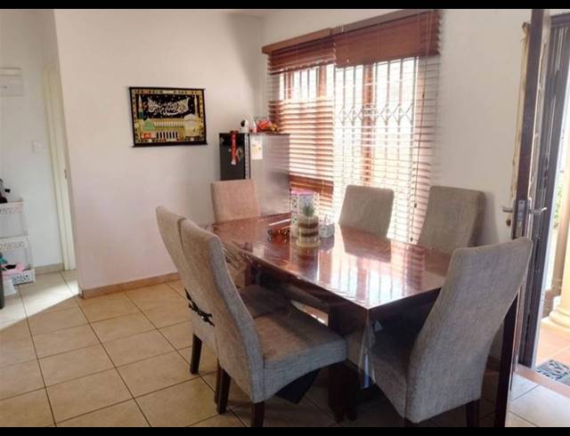 3 BEDROOM APARTMENT FOR SALE IN NEW GERMANY